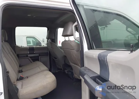 2022 Ford F-350 z USA, uszkodzony, nr VIN 1FT8W3DT7NEE21182